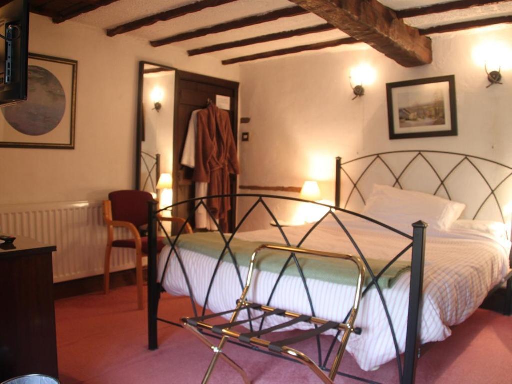 Church Villa B & B Честърфилд Екстериор снимка